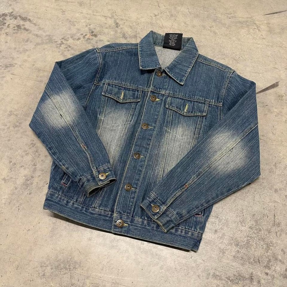 Y2K Vintage Distressed Faded Womens Blue Denim‎ Jacket Type 3
